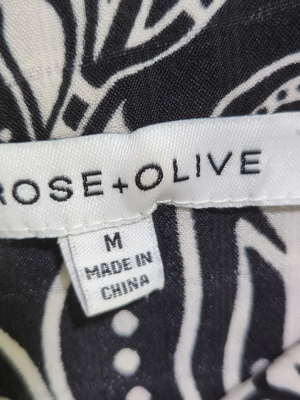 Rose & Olive Black and Cream Floral Tie-Front Blouse - Picture 5 of 7